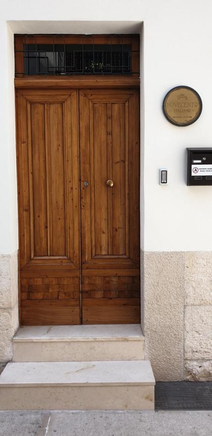 B&B Novecento Italiano Altamura Exterior photo